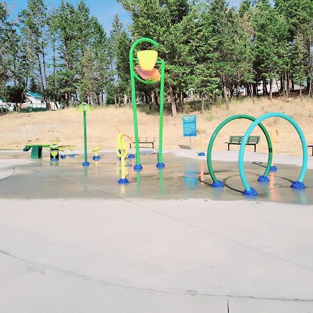 רדיום הוט ספרינגס Mountain Springs Motel מראה חיצוני תמונה